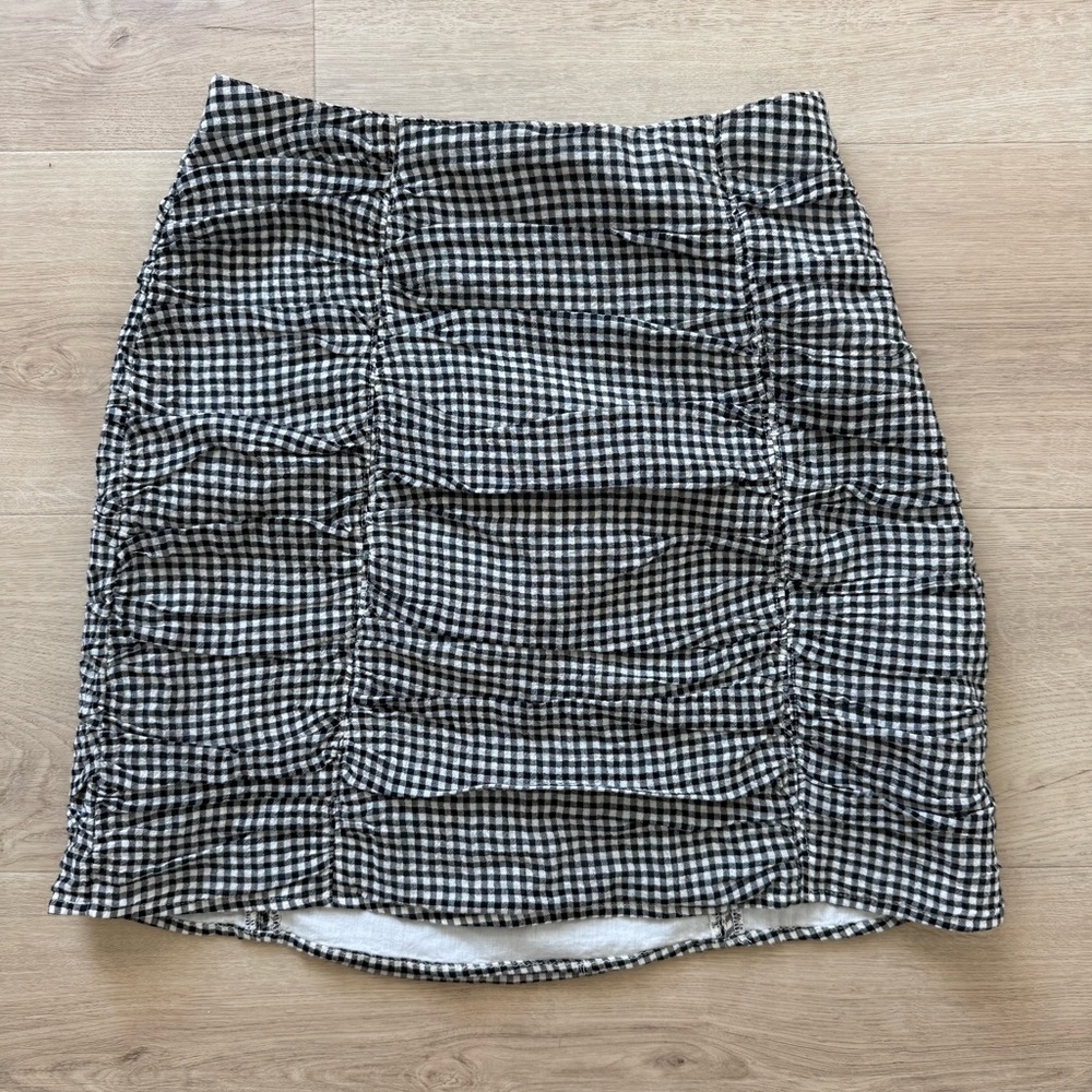 Abercrombie & Fitch Black and White Gingham Mini Skirt